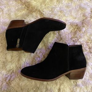 ✨ Sam Edelman suede booties ✨